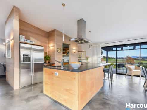 128 Hoddy Road, Redwood Valley