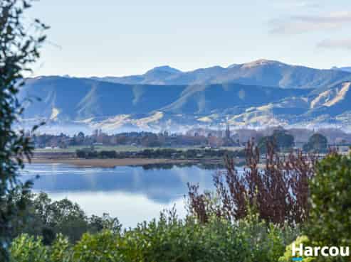 128 Hoddy Road, Redwood Valley