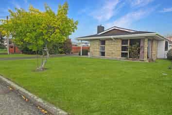 76 Cook Street, Foxton