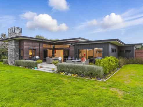 518 Hickford Road, Foxton