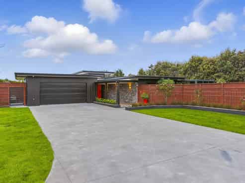 518 Hickford Road, Foxton