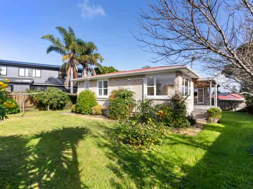 14 Roseneath Place, Birkdale