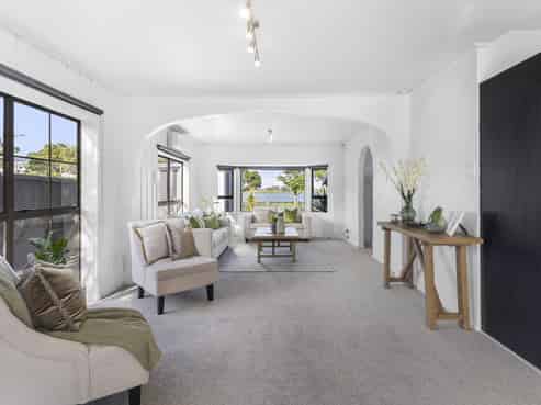 1/23 Roys Road, Weymouth