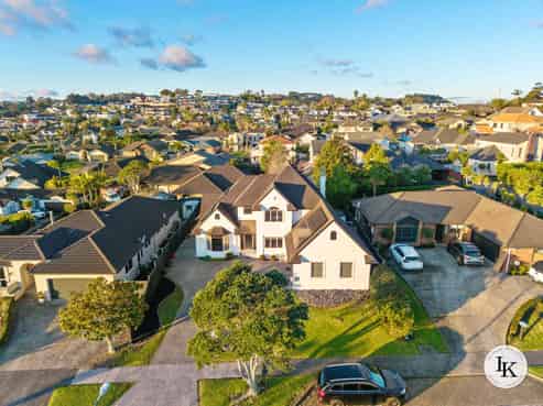 22 Byblos Place, The Gardens