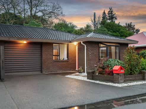 1/8 Torvill And Dean Lane, Cashmere