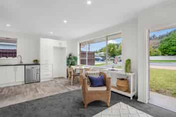 1/46 Wood Street, Wainuiomata