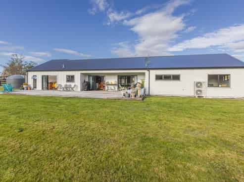 7B Stock Road, Otane