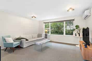 42 Felton Mathew Avenue, Saint Johns