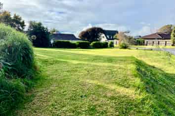 62E Eatwell Ave, Paraparaumu Beach