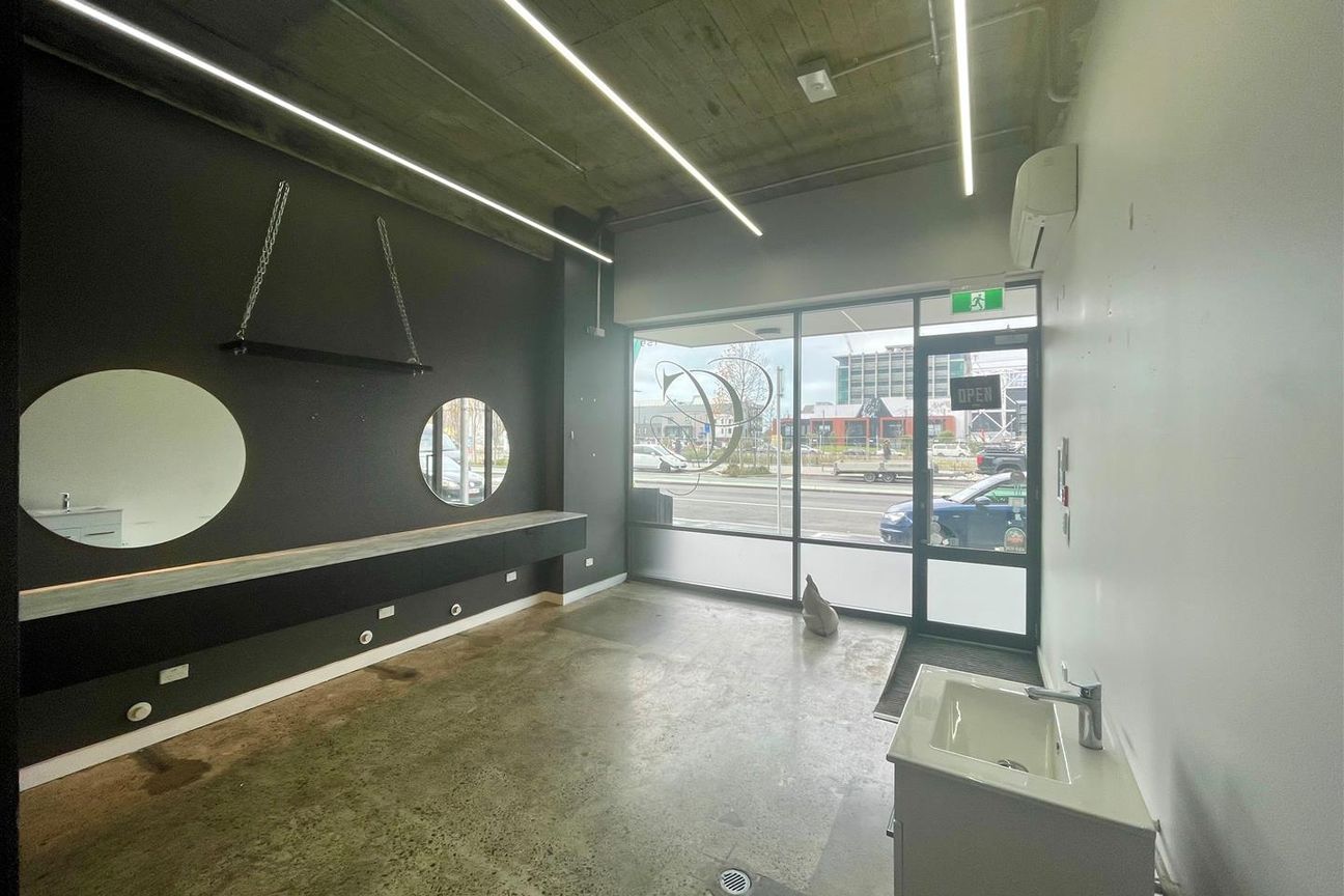 Boutique Central City Opportunity - Vista 3