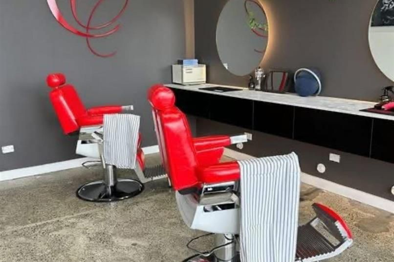 Boutique Central City Opportunity - Vista 2