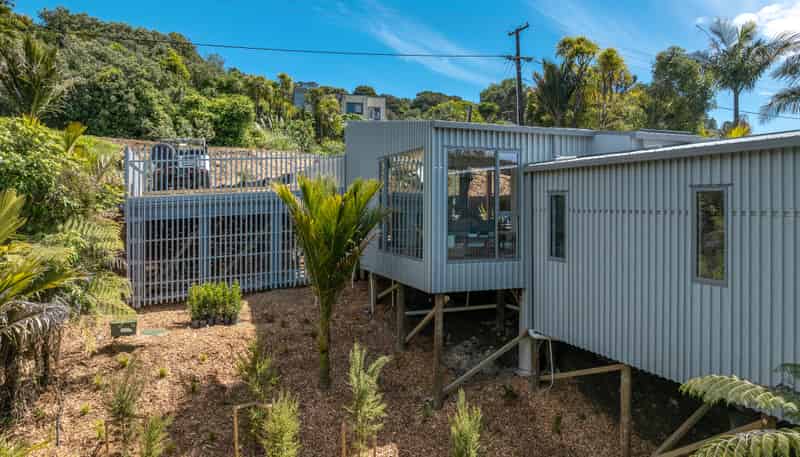 5 Onetangi Road, Onetangi