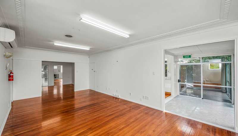 38 Lincoln Road, Henderson