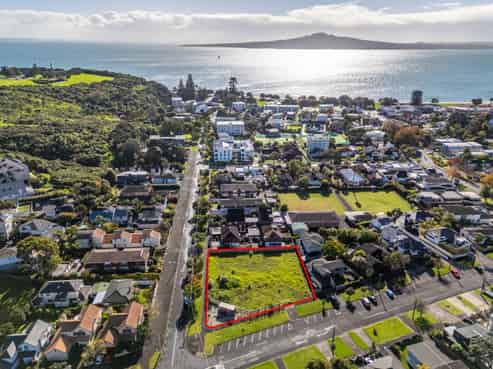 42 and 44 Atkin Avenue, Mission Bay
