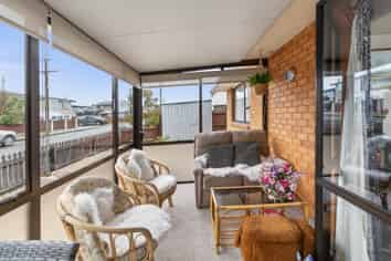 5 Pringle street, Waimataitai