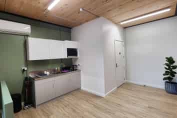 Morden Stylish Showroom/Office Space