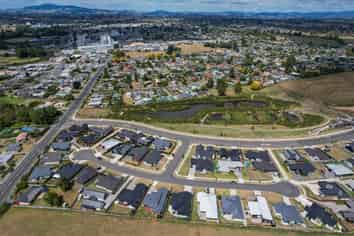 104 Highland Crescent, Frontier Estate, Te Awamutu