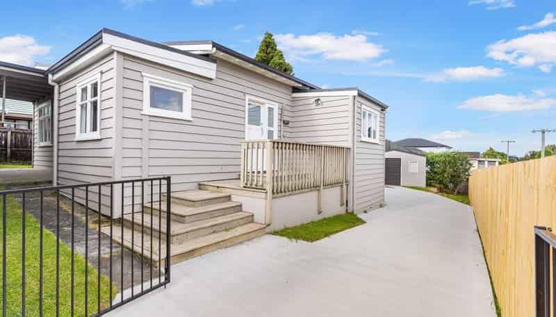 2/117 Great South Road, Manurewa