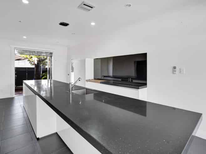 16 Weymouth Street, New Plymouth