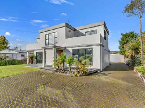 4 Willow Avenue, Hannahs Bay