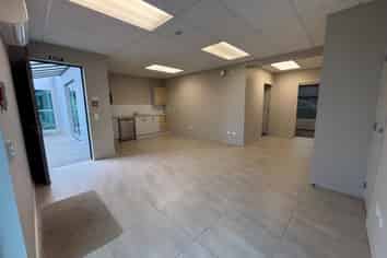 Prime Ground Floor Office Space