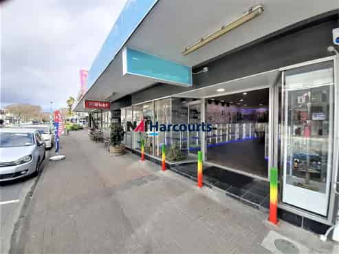 Tenanted Investment -  Browns Bay Retail