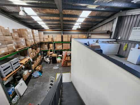 Large Office and Warehouse/Workshop 
