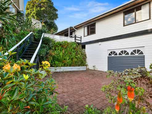 123 Poplar Grove, Westown