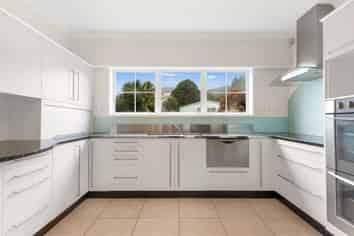 111 Otarawairere Road, Ohope