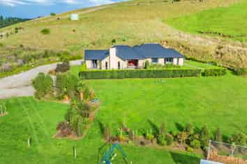 2/242 Ahuriri Road, TAI TAPU