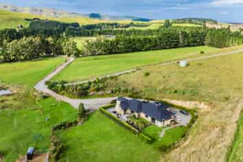 2/242 Ahuriri Road, TAI TAPU