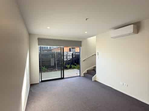 6/20 Fitzherbert Road, Wainuiomata