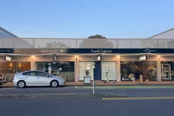 Prime Merivale Retail