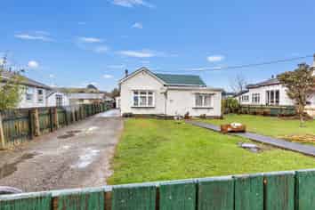23 Tyndall Street, Pahiatua