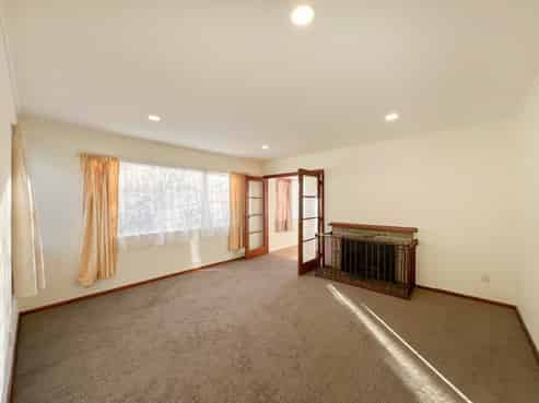 82 Shoreham Street, Avondale