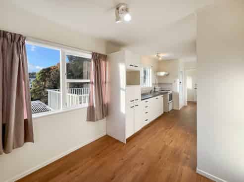 82 Shoreham Street, Avondale