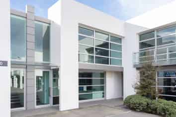 Modern Office Suite CBD Fringe