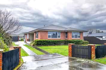 17 Richard Pearse Drive, Temuka
