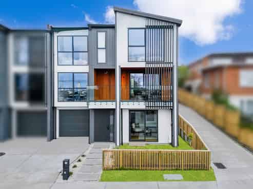 2B Rangitoto Terrace, Milford