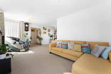 124 Edmonton Road, Te Atatu South