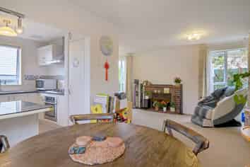 124 Edmonton Road, Te Atatu South