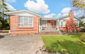 124 Edmonton Road, Te Atatu South