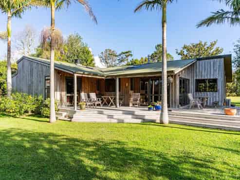 61 Molesworth Drive, Mangawhai