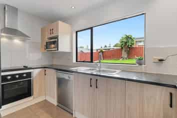 b/15 ARTHUR ROAD, Hillpark