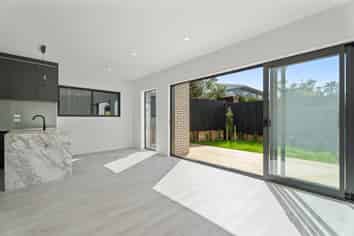 9/36 Thatcher Street, Mission Bay