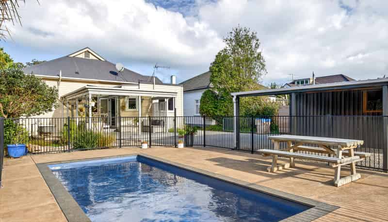144 Fox Street, Whataupoko