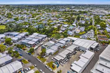 Wairau Valley investment – established tenant
