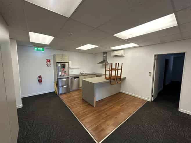 Quality Warehouse & Office