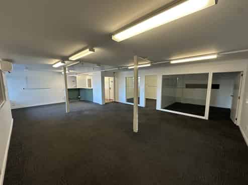 Quality Warehouse & Office