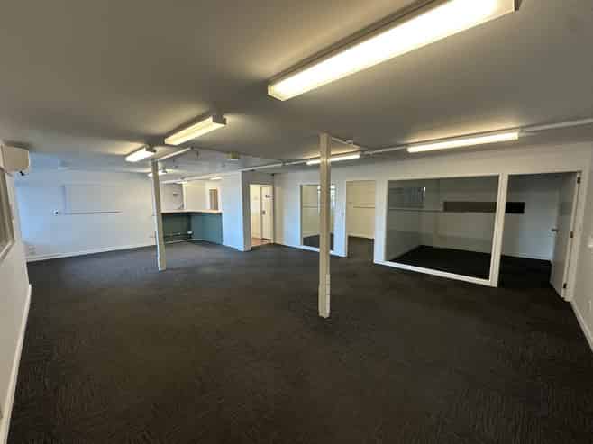 Quality Warehouse & Office